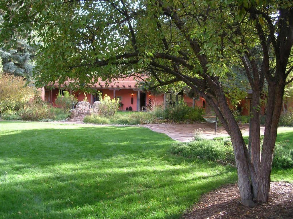 Adobe And Pines Inn Bed And Breakfast Ranchos de Taos エクステリア 写真